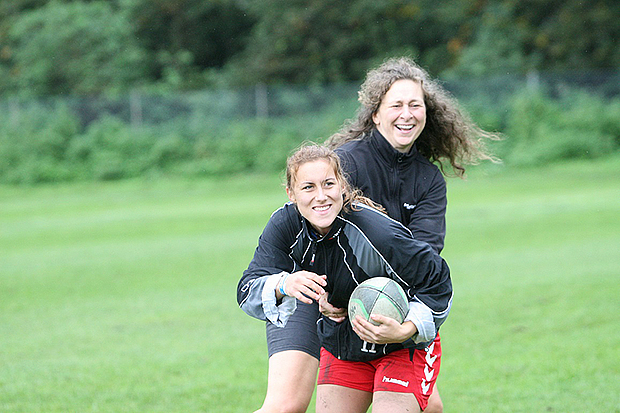 Neu im Angebot: Rugby für Frauen.