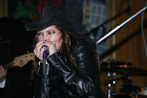 Vor drei Jahren: Stacie Collins in der Blues Garage. Foto: Bratke