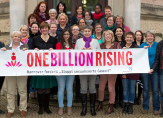 „One Billion Rising“: Protest und Tanz am Valentinstag
