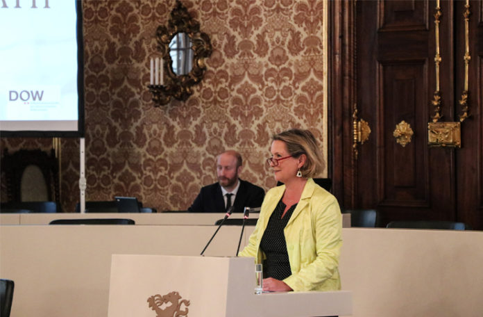 Die Präsidentin des Landtages Steiermark, Dr.in Bettina Vollath, freut sich auf ihre Kolleginnen und Kollegen aus Niedersachsen. Foto: LTD/ Eigletsberger