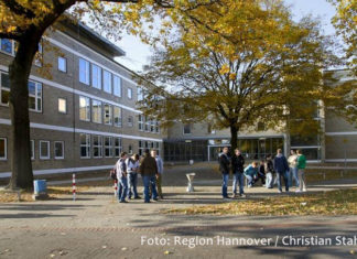 Kräftig investieren will die Region Hannover in die Digitalisierung ihrer Schulen - so wie hier in der BBS für Metall- und Elektrotechnik. Foto: Region Hannover / Christian Stahl