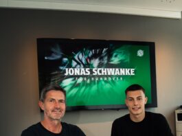 Torwart erhält ersten Profivertrag: Jonas Schwanke unterschreibt bei Hannover 96